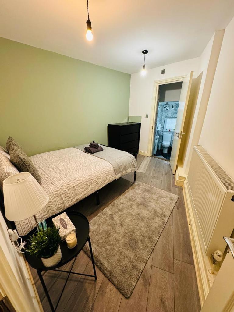 Willesden J Guest Home 4 London Bagian luar foto
