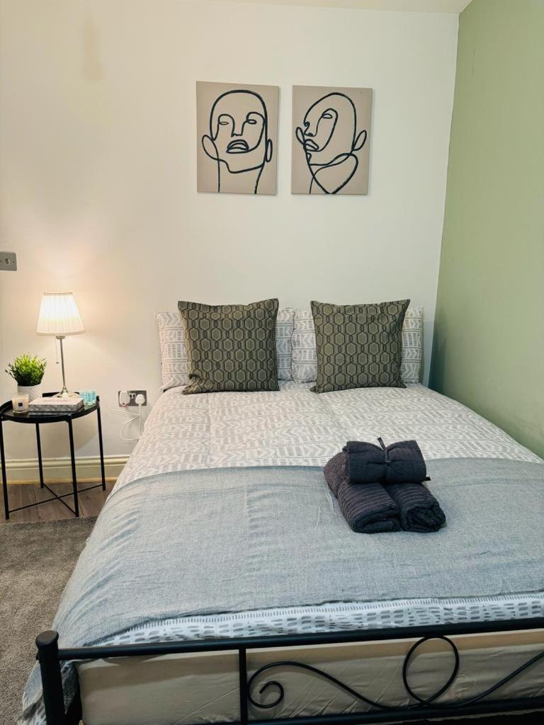Willesden J Guest Home 4 London Bagian luar foto