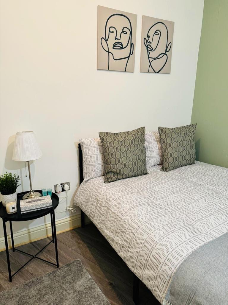 Willesden J Guest Home 4 London Bagian luar foto